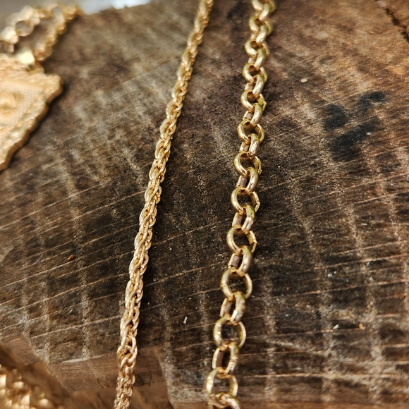 Gold necklace, Set of 2 - Picture 8 of 8